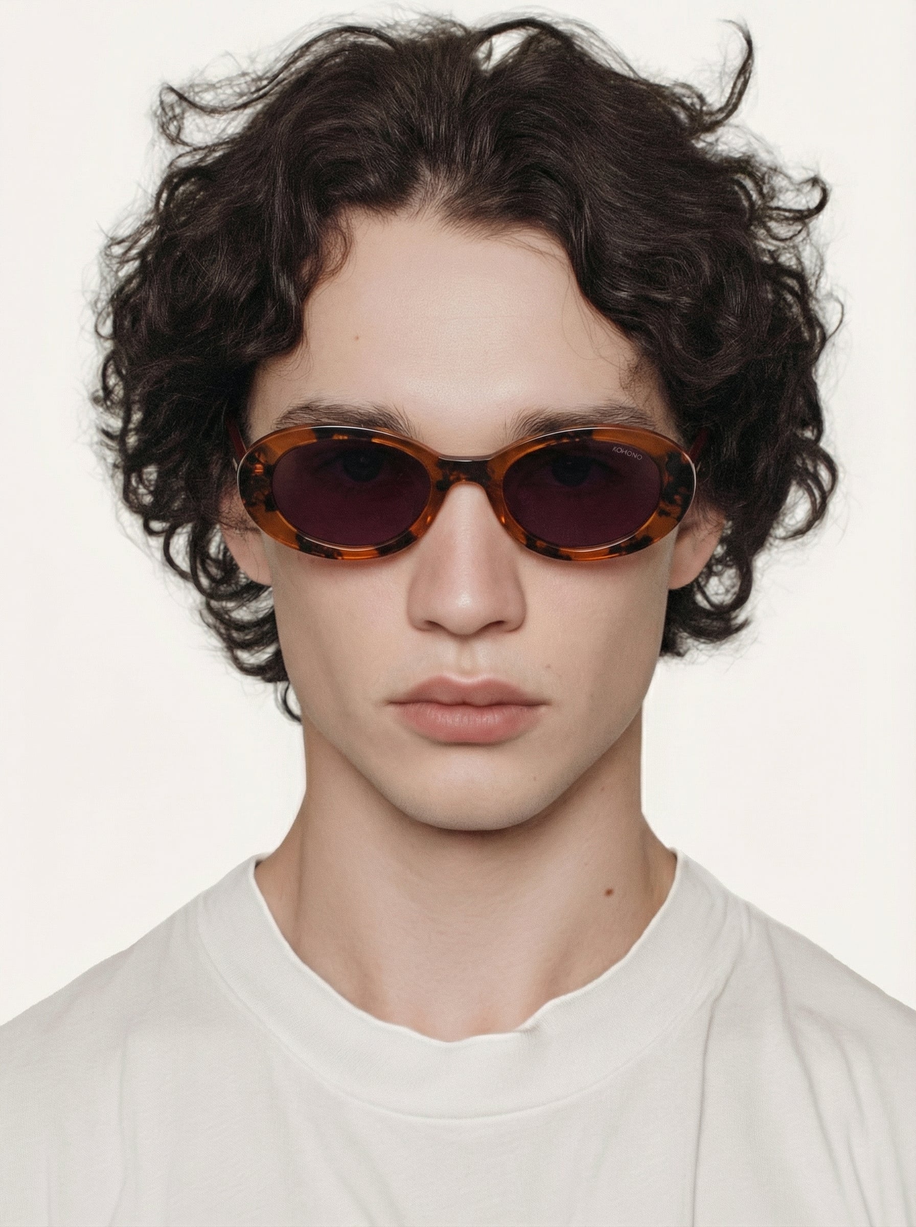 komono-ana-amber-ink-sonnenbrille-ovale-gl-ser-mit-rundem-rahmen image 5