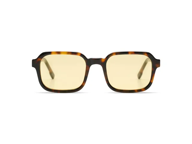 komono-romeo-smoked-rum-spark-sonnenbrille-mit-photochromischen-gl-sern image 1