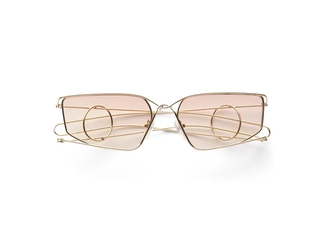 komono-x-gabrielle-szwarcenberg-white-gold-sonnenbrille image 1
