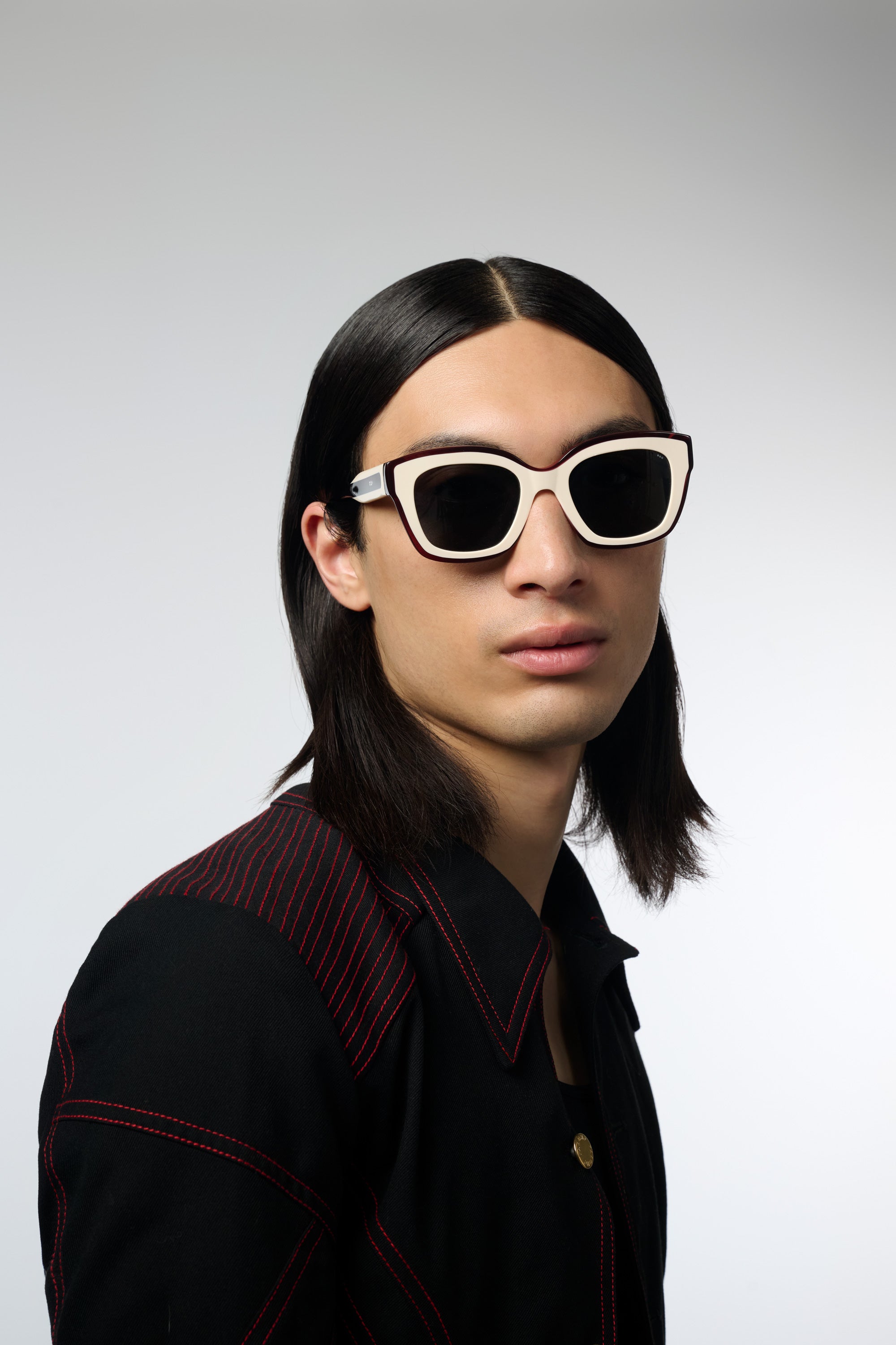 komono-teddy-tessa-cola-cream-sonnenbrille image 3