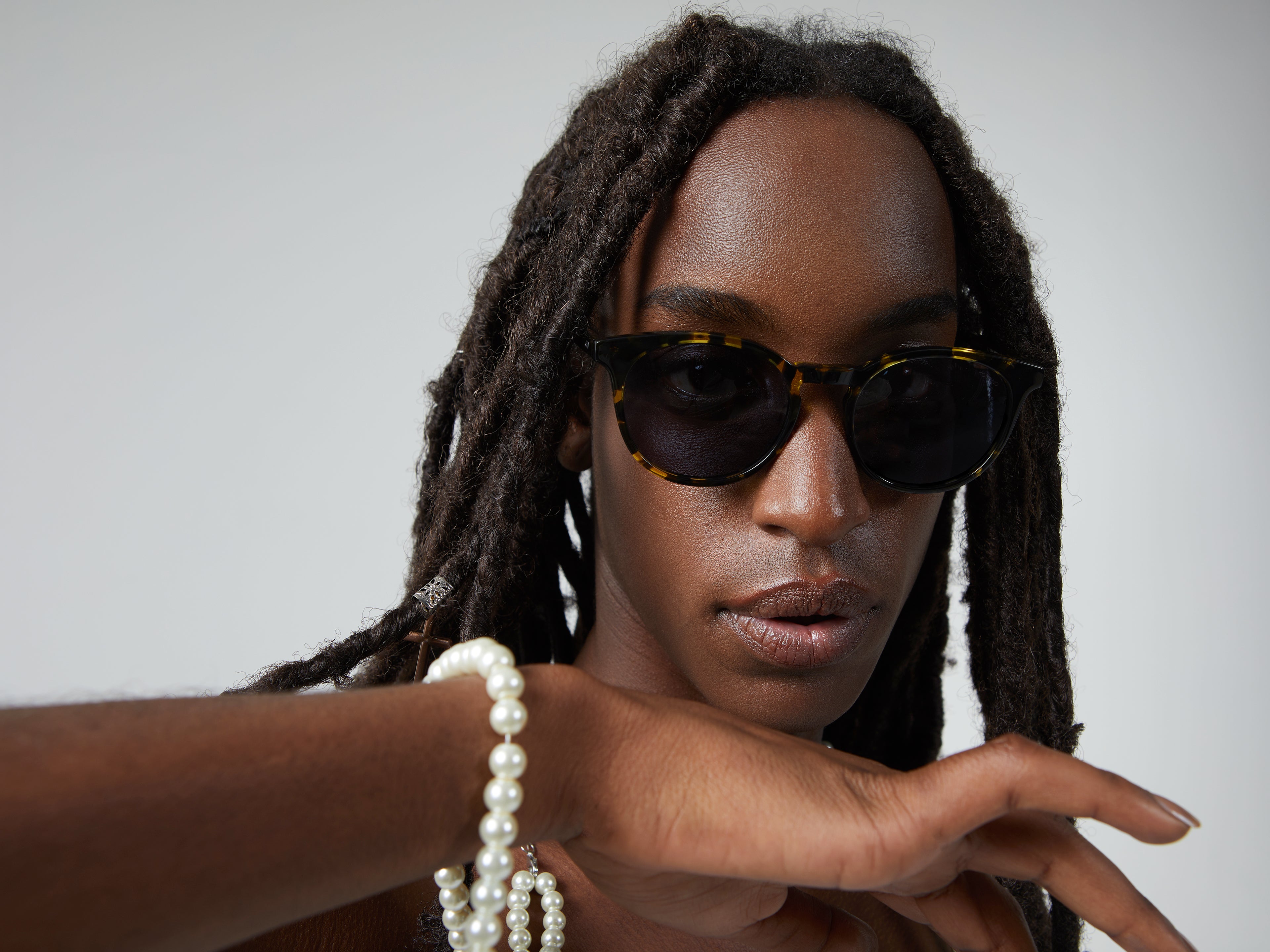 komono-hudson-tiger-sonnenbrille-eco-acetat image 3