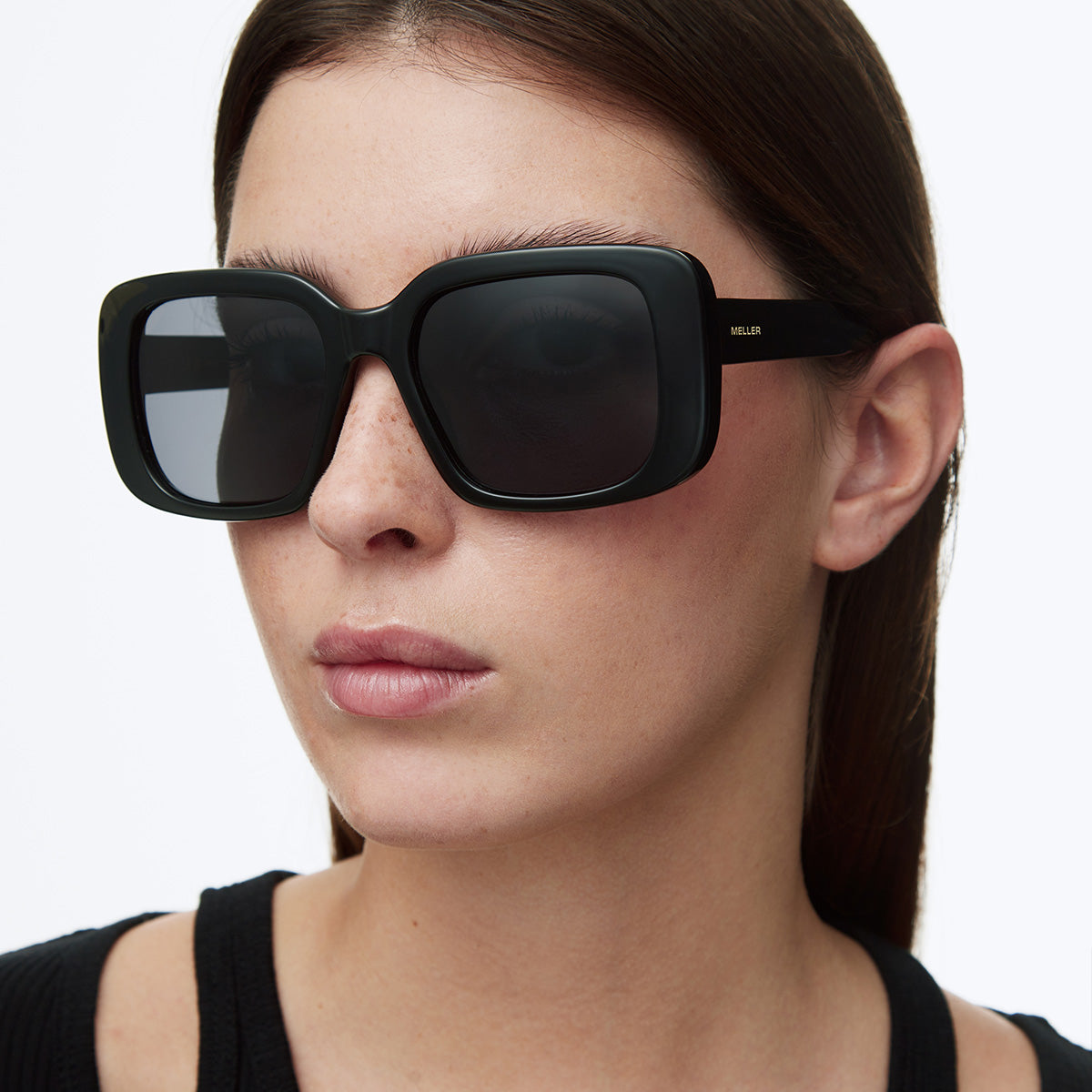meller-bela-sonnenbrille-all-black image 4