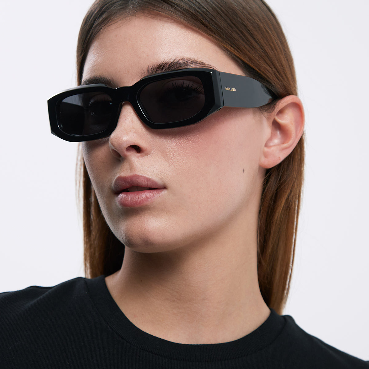 meller-kira-all-black-sonnenbrille image 4