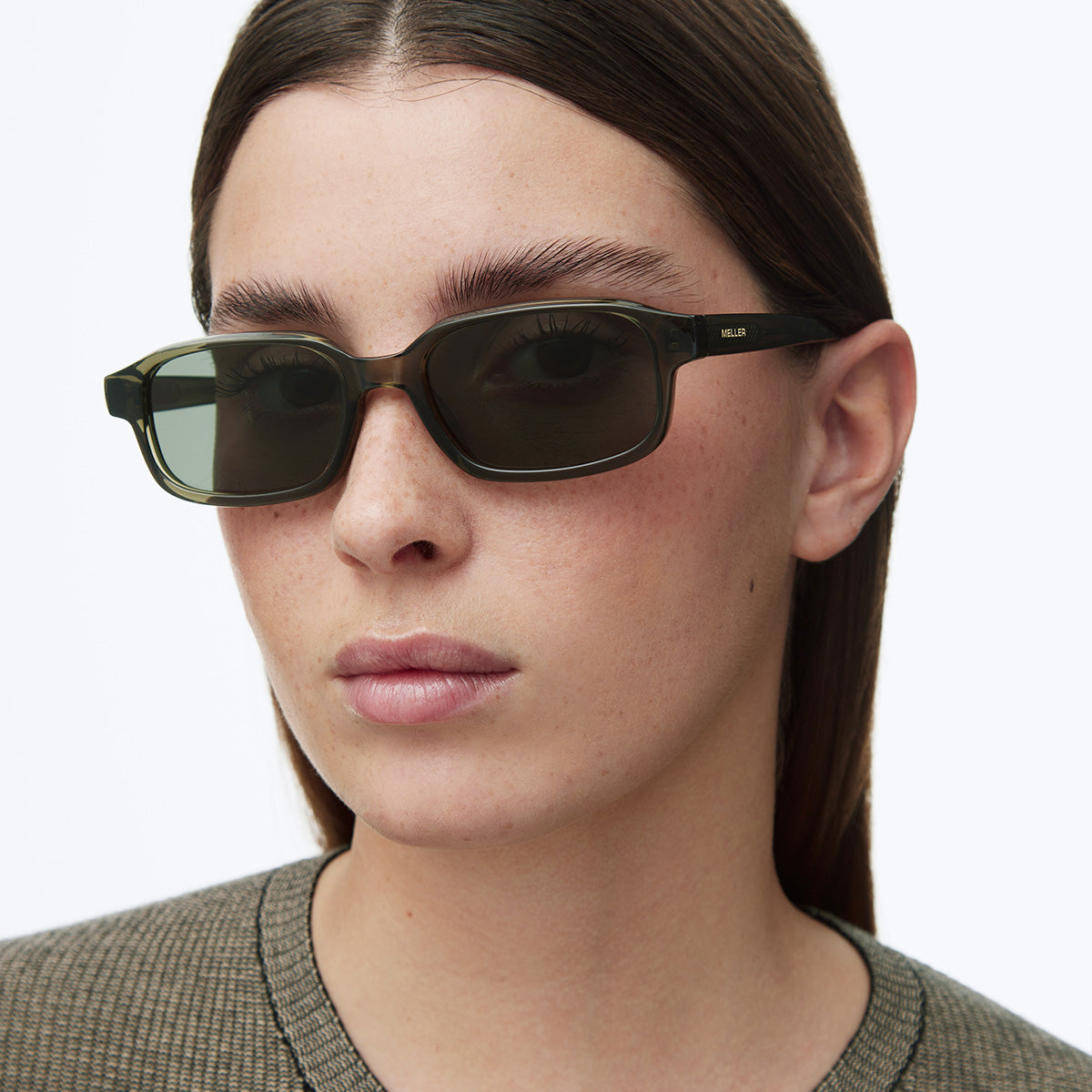 meller-kya-stone-olive-sonnenbrille-oversized-rechteckig-in-gr-n image 4