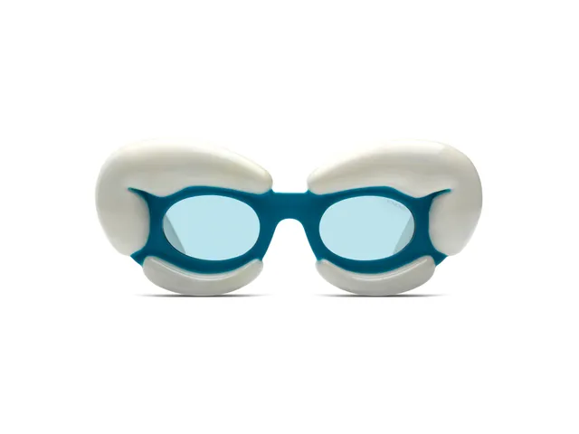 komono-jill-jiayue-she-white-blue-sonnenbrille-exklusiv image 1