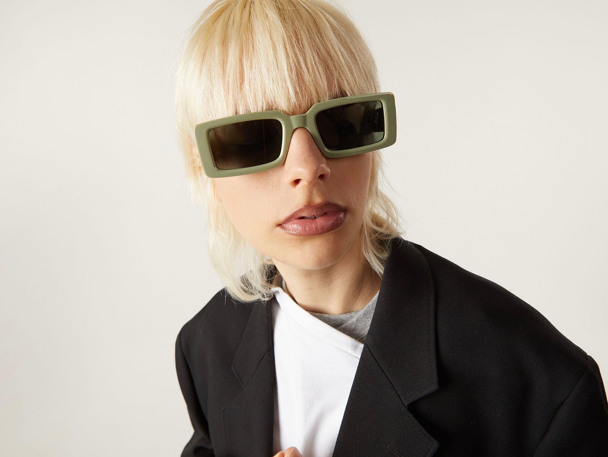 komono-malick-moss-sonnenbrille-rechteckig-gr-n-bio-nylon-medium image 4