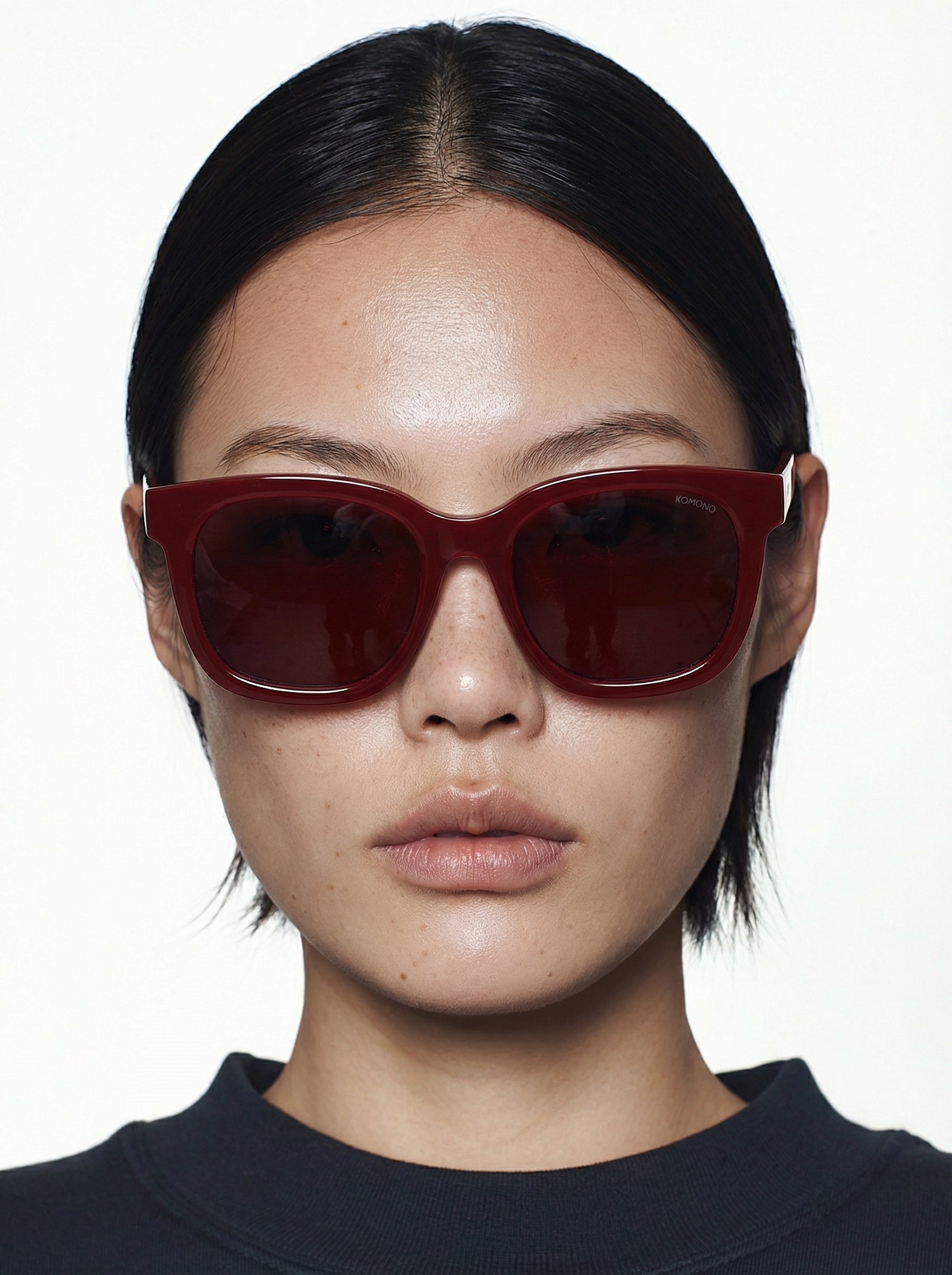 komono-sienna-sonnenbrille-claret image 3