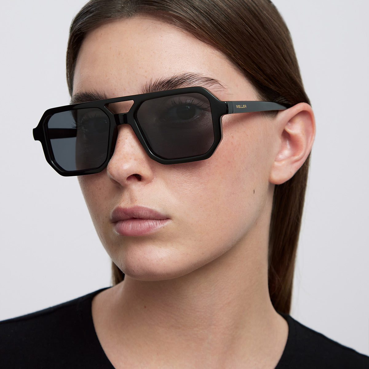 meller-chike-all-black-sonnenbrille-aviator image 5