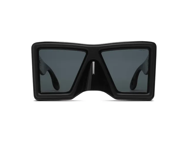 komono-otherworldly-black image 1