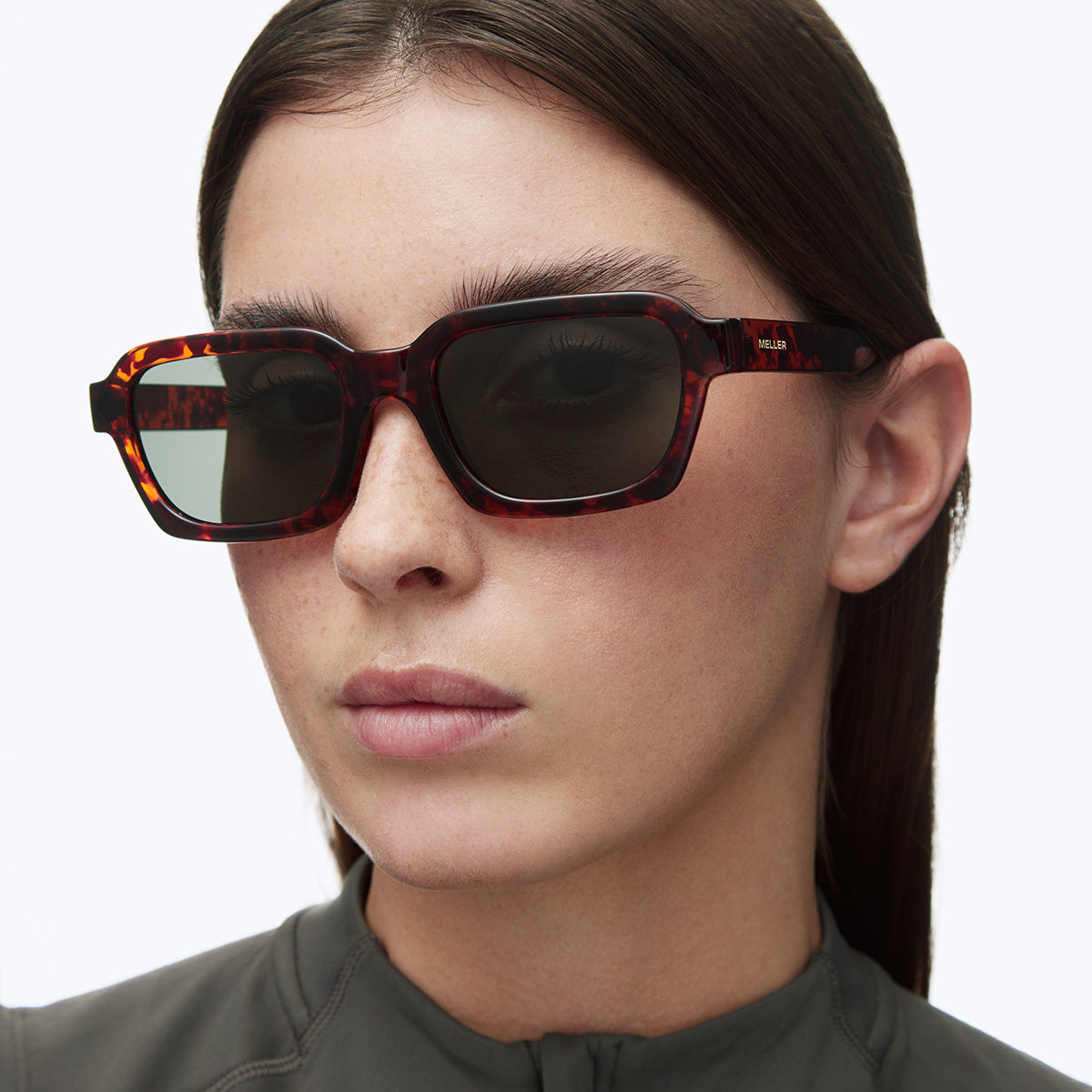meller-adisa-tigris-olive-sonnenbrille-unisex image 4