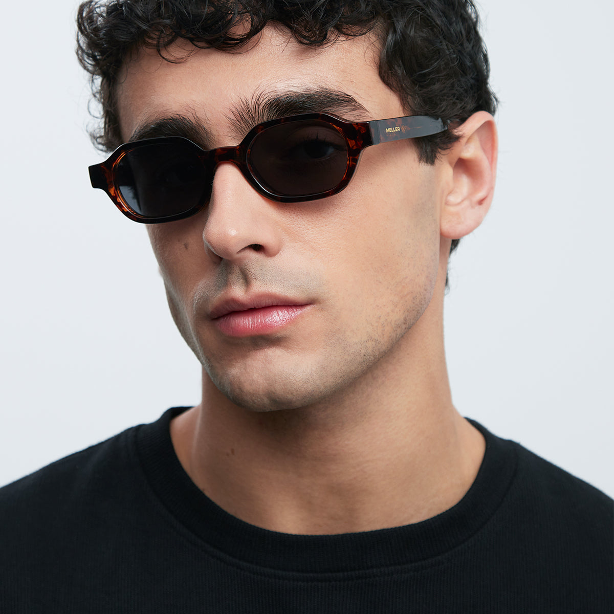 meller-cumbi-tigris-carbon-bio-sonnenbrille-mit-d-nnen-schr-gen-gl-sern-im-retro image 8