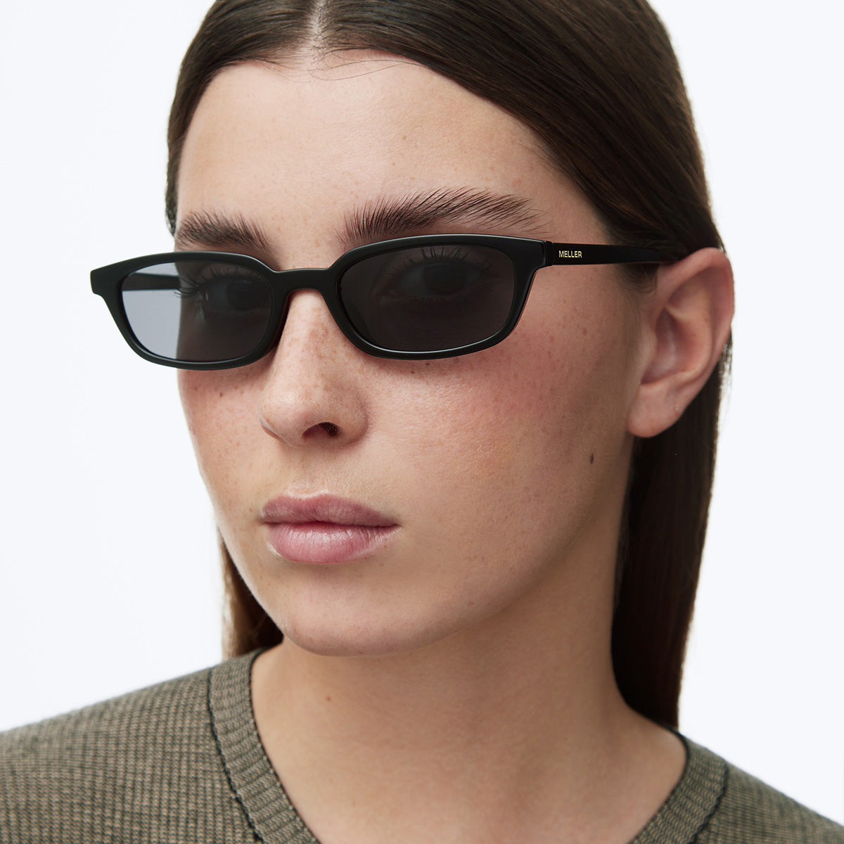 meller-eru-all-black-sonnenbrille-l-ngliche-retro-rechteckform-black-black image 5