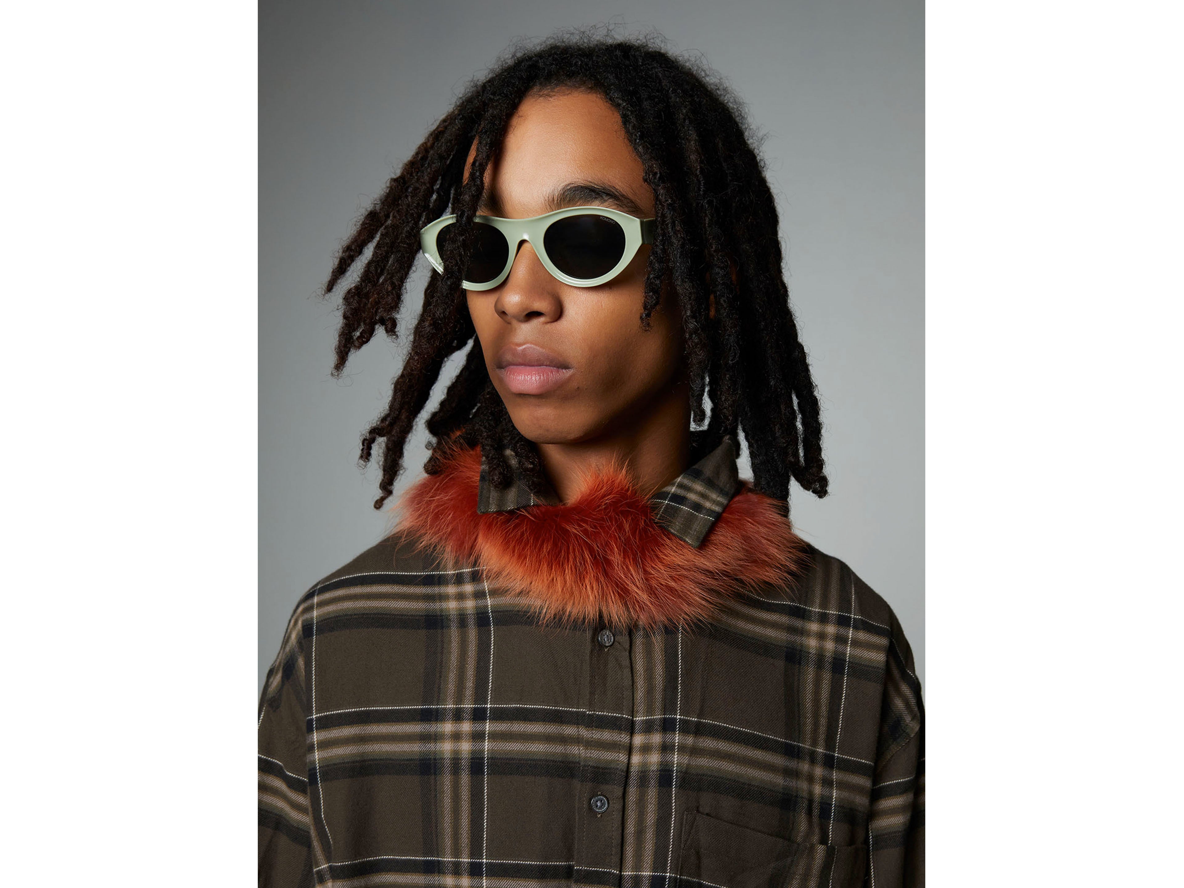 komono-celeste-moss-sonnenbrille-oval-bio-nylon-medium-fit-gr-n image 3