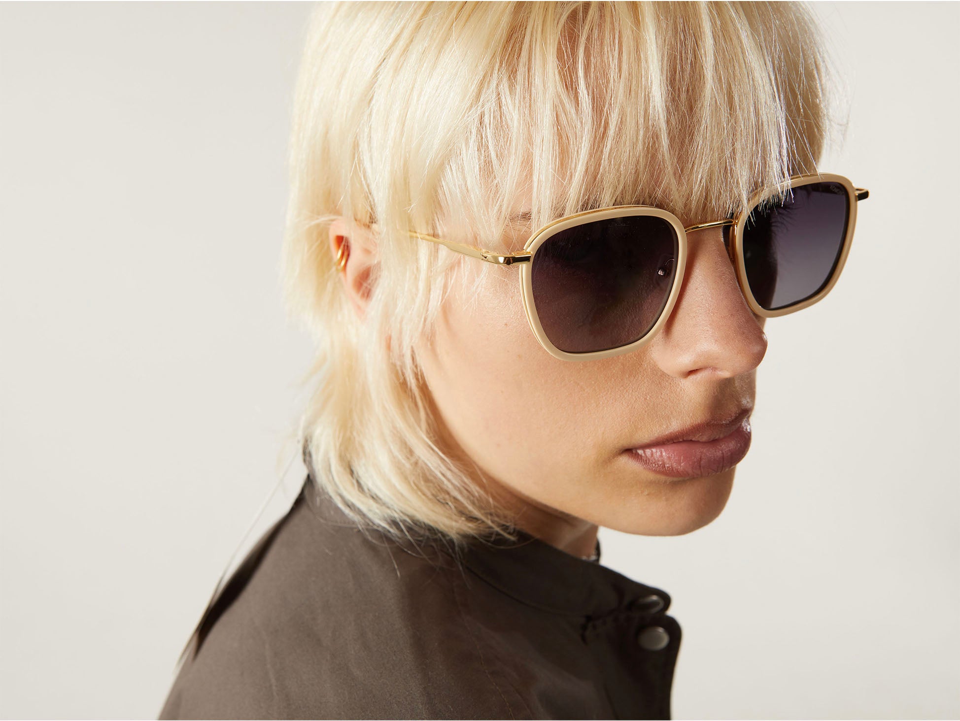 komono-adam-marshmallow-gold-sonnenbrille image 2