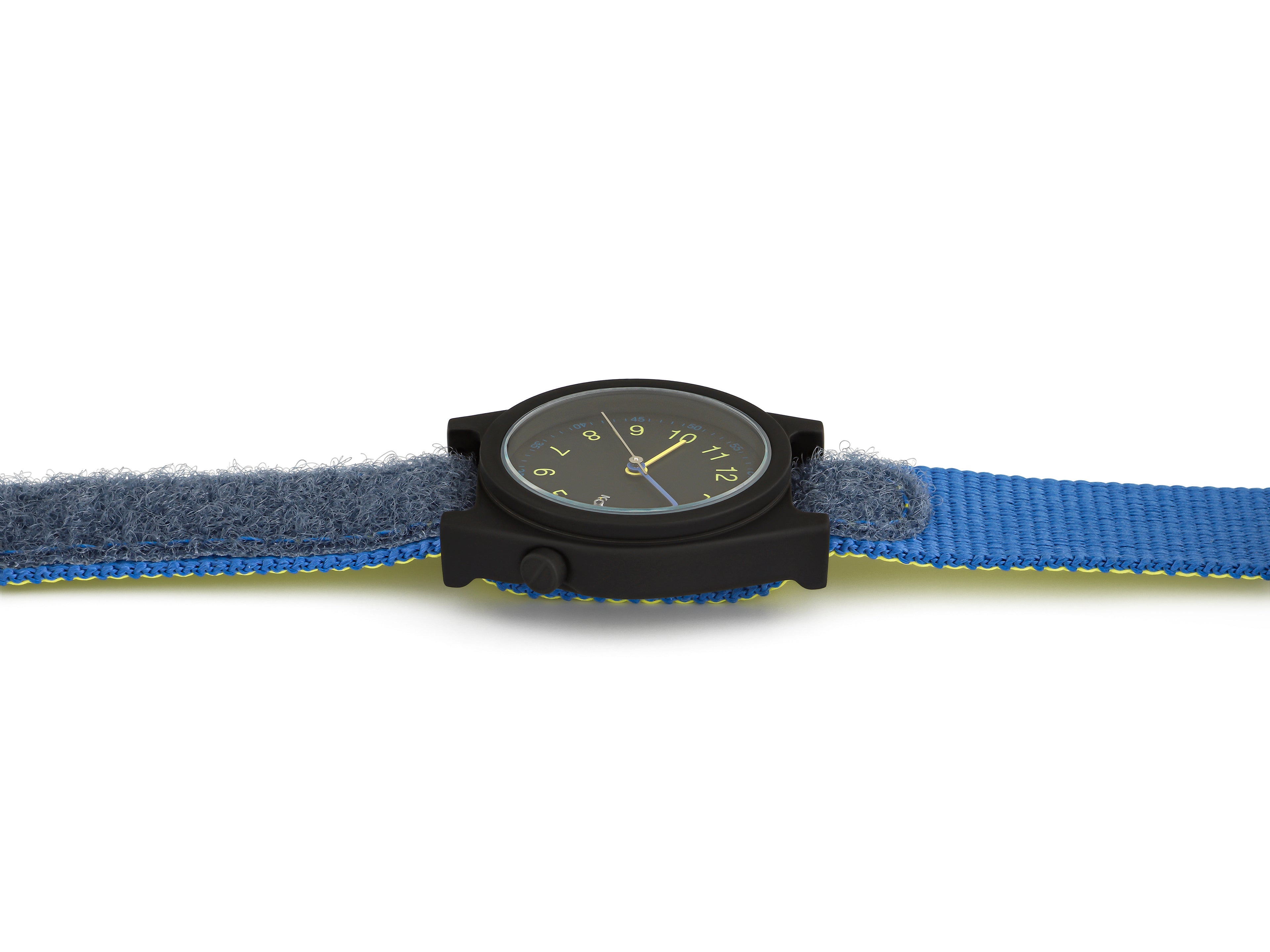 komono-rizzo-scuba-kinderuhr-junior-kollektion-bunte-armbanduhr image 2