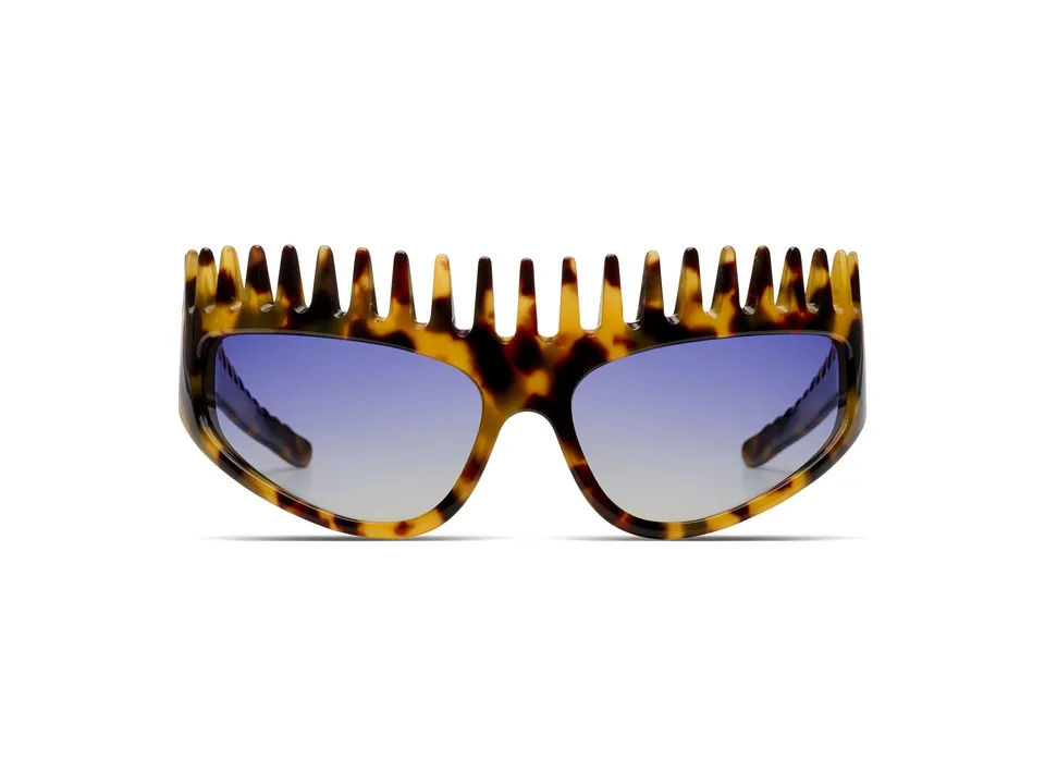 komono-x-uliana-cavee-sonnenbrille-lila-gelb-translucent-next image 1