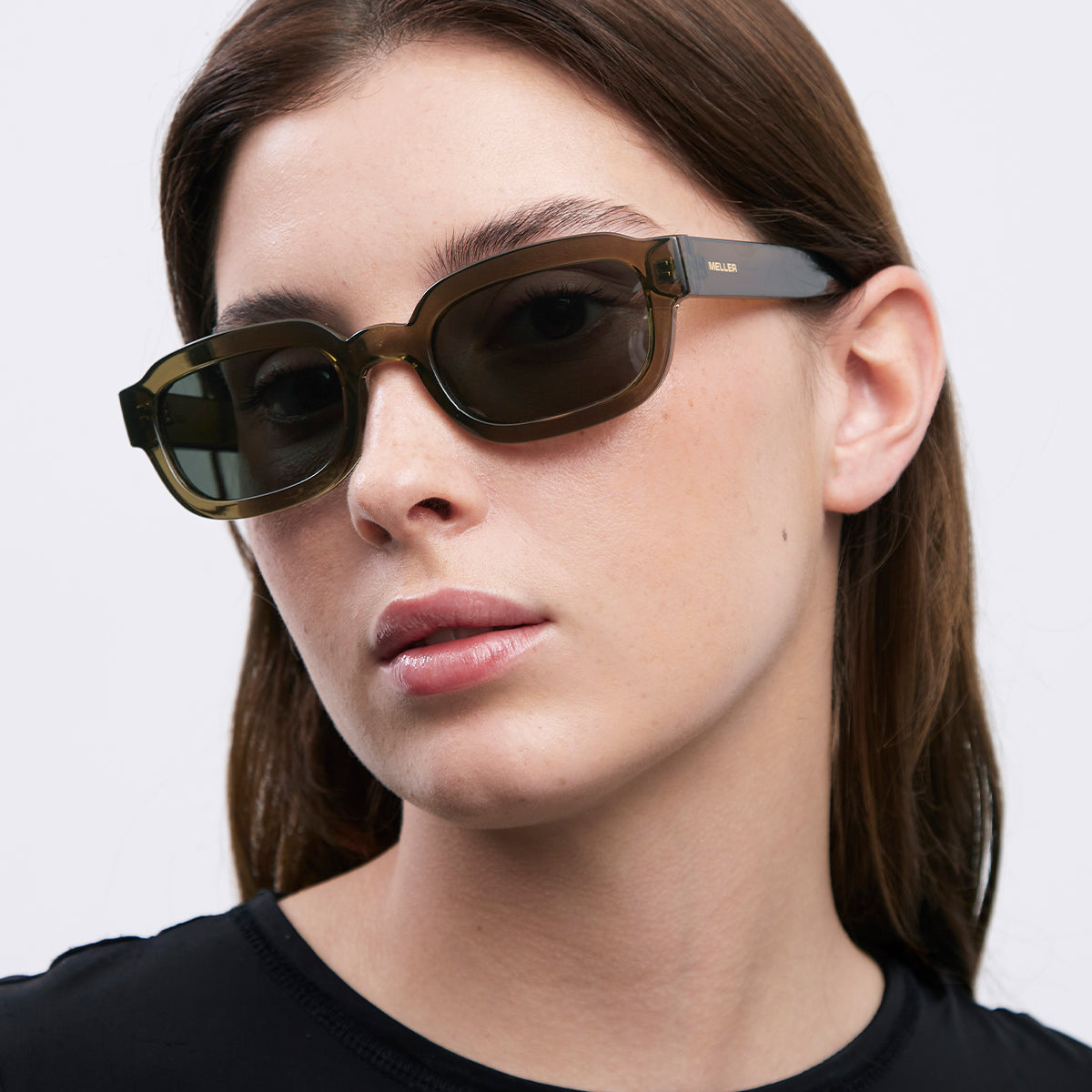 meller-jamil-moss-olive-sonnenbrille-bestseller-soft-eckig image 5