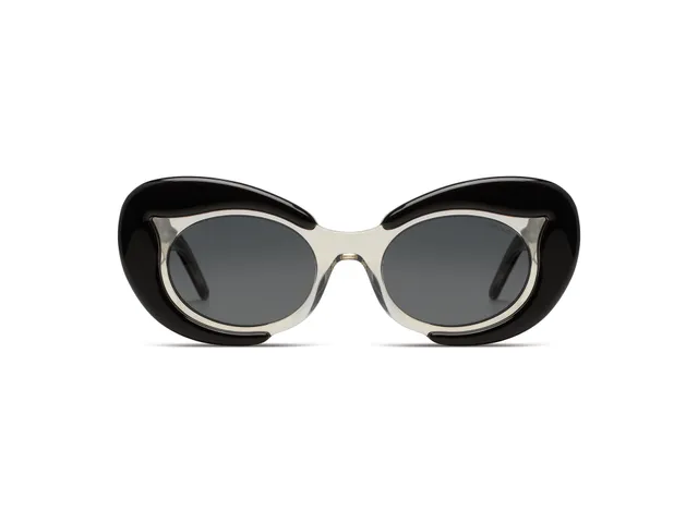 komono-x-jill-jiayue-she-jace-ovale-sonnenbrille-aus-eco-acetat-black-ash image 1