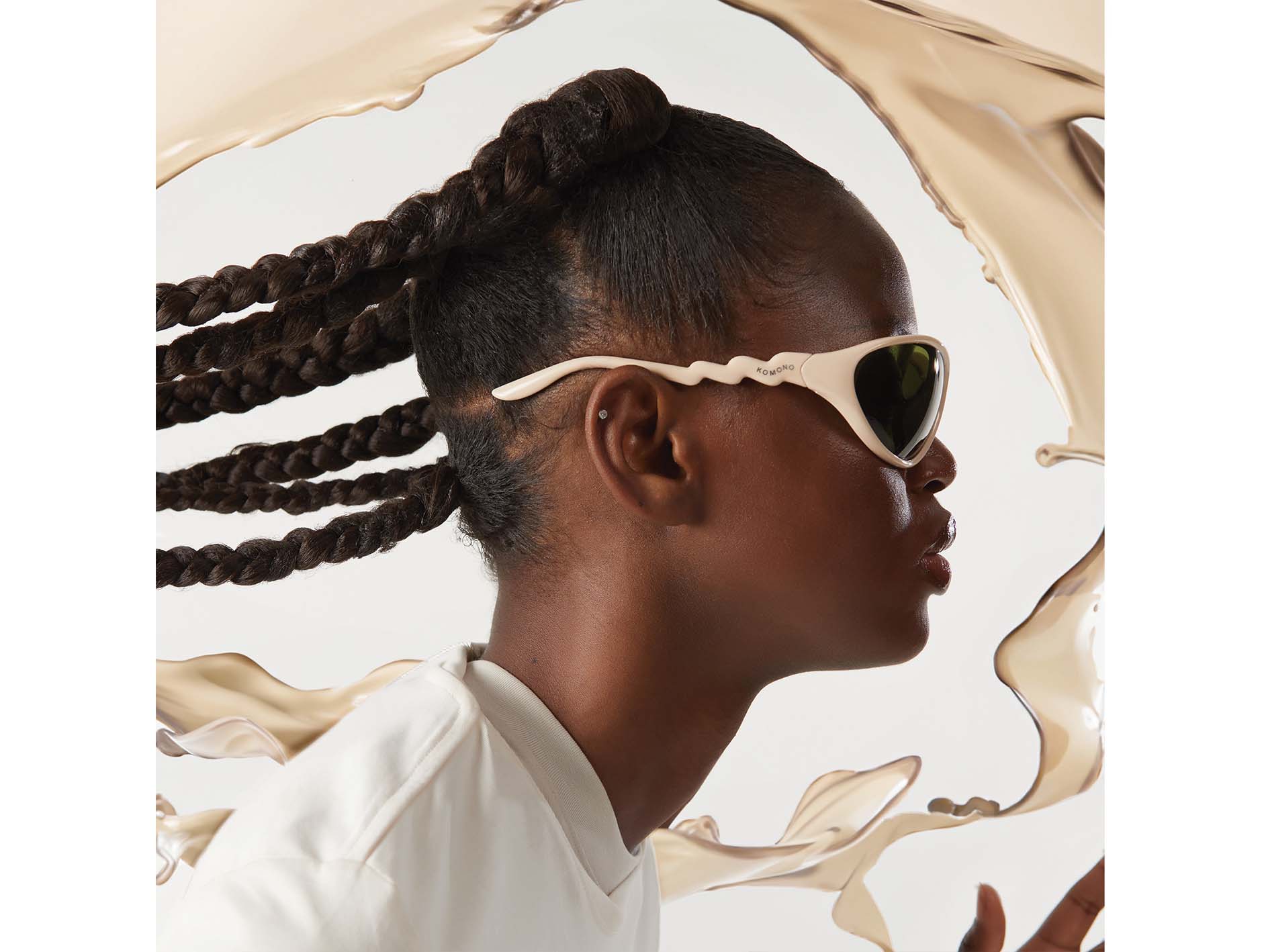 komono-glitch-almond-kaki-sonnenbrille-mit-get-nten-gl-sern-bioplastik image 3