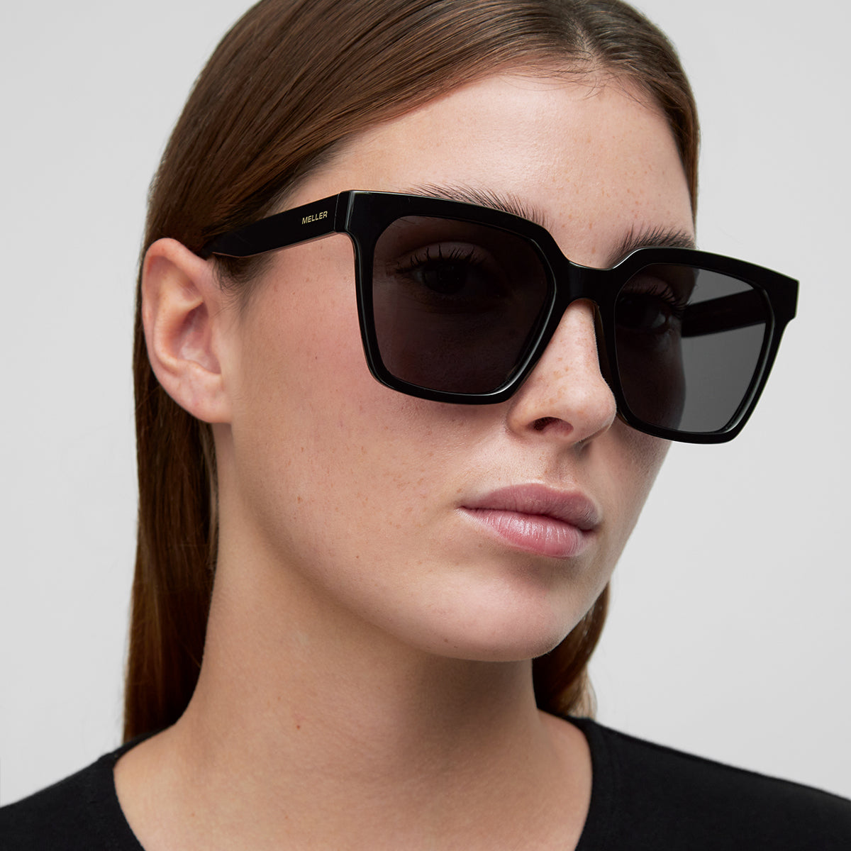 meller-shaira-all-black-sonnenbrille image 4