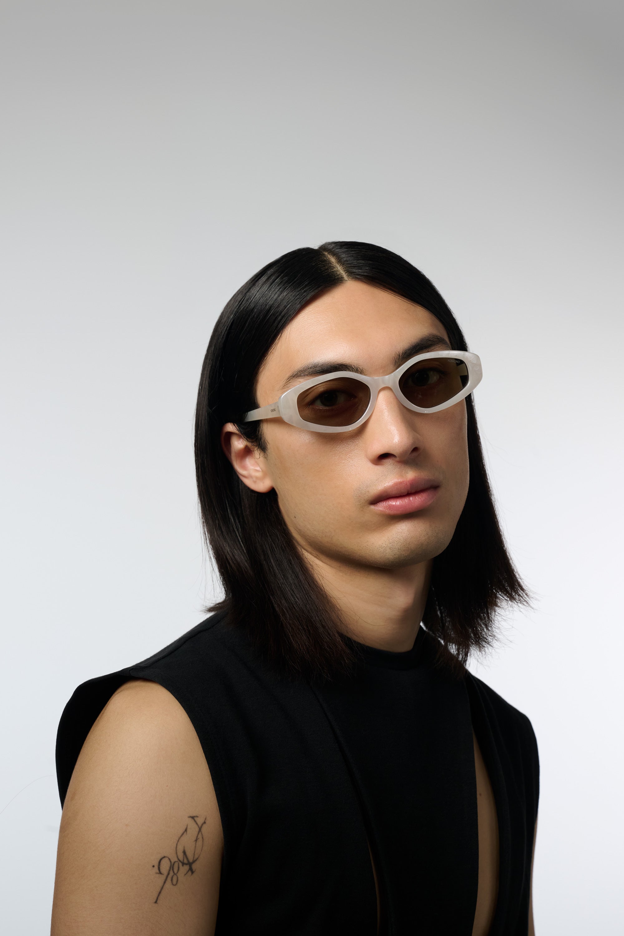 komono-emery-alabaster-sonnenbrille image 3