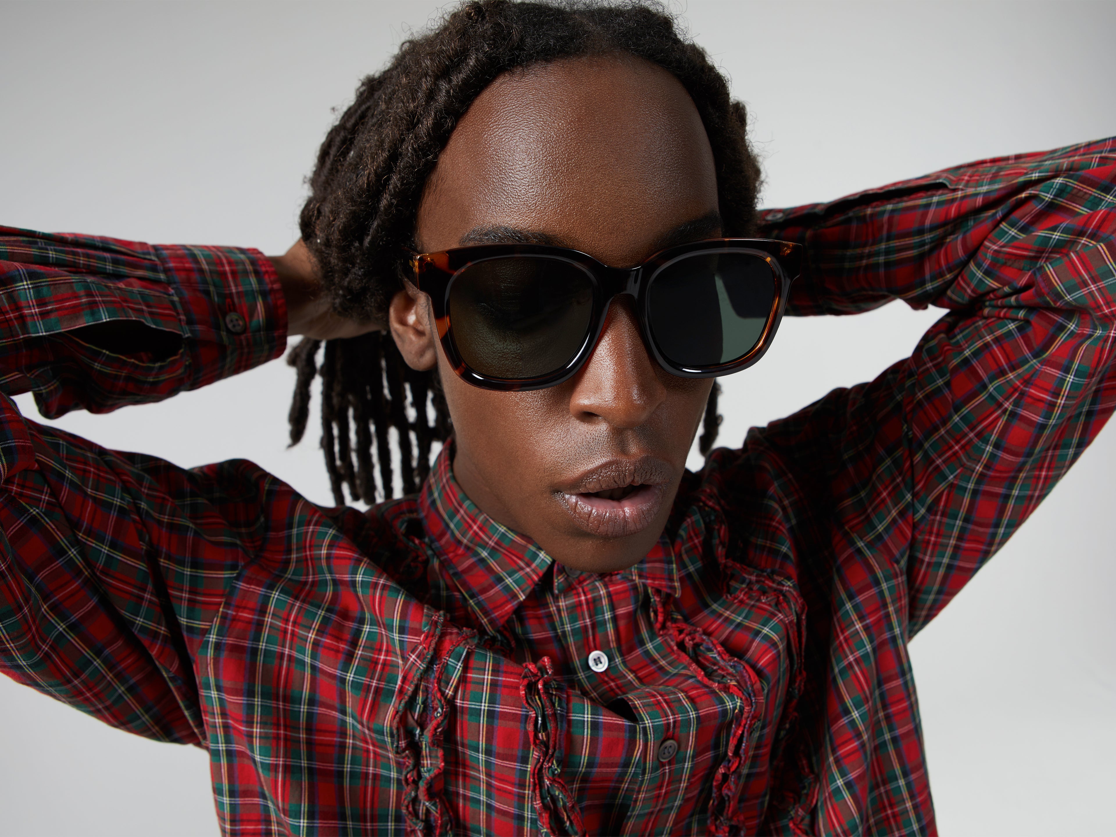 komono-sienna-havana-sonnenbrille image 3