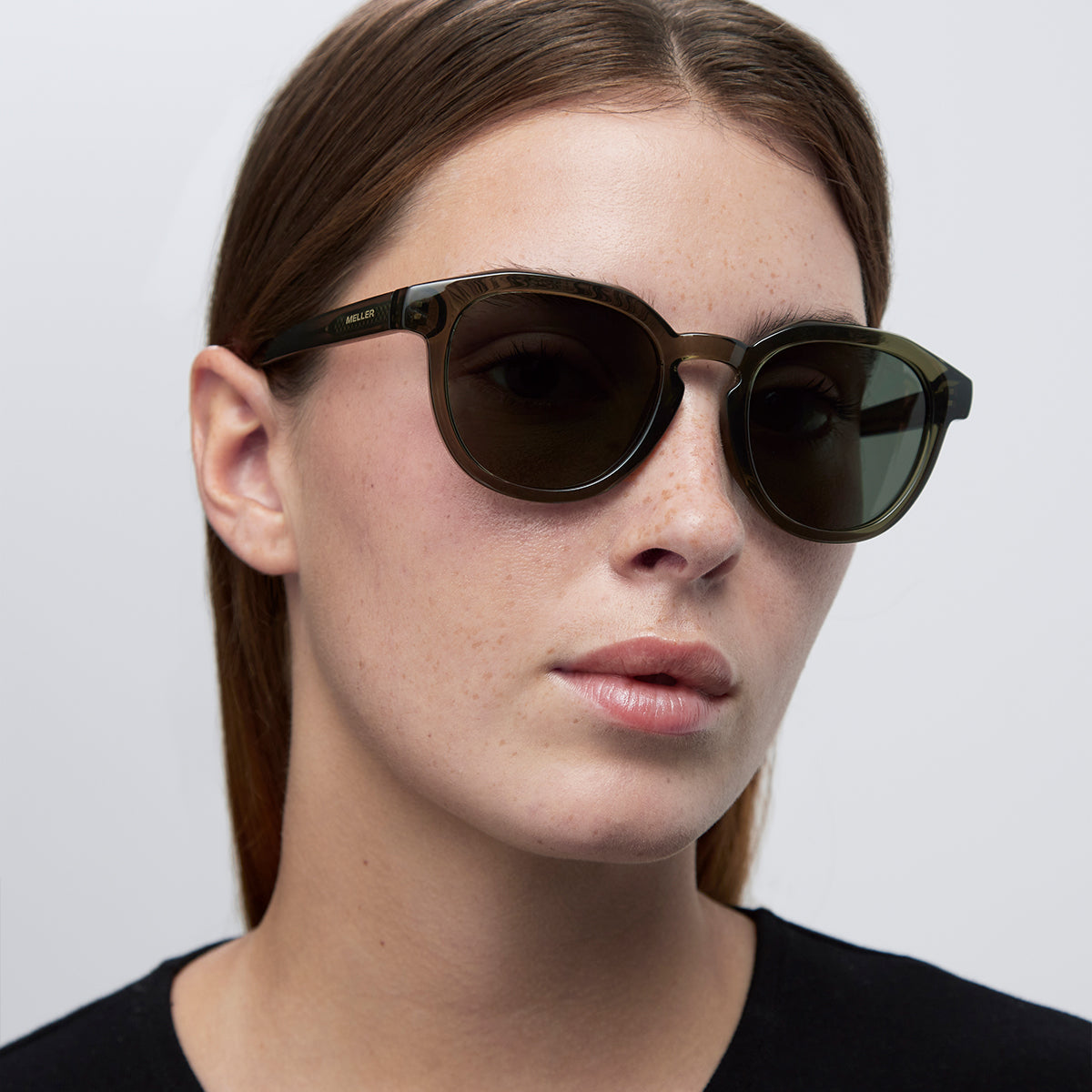 meller-tamu-stone-olive-sonnenbrille-rund-eckig-biobasiert image 4