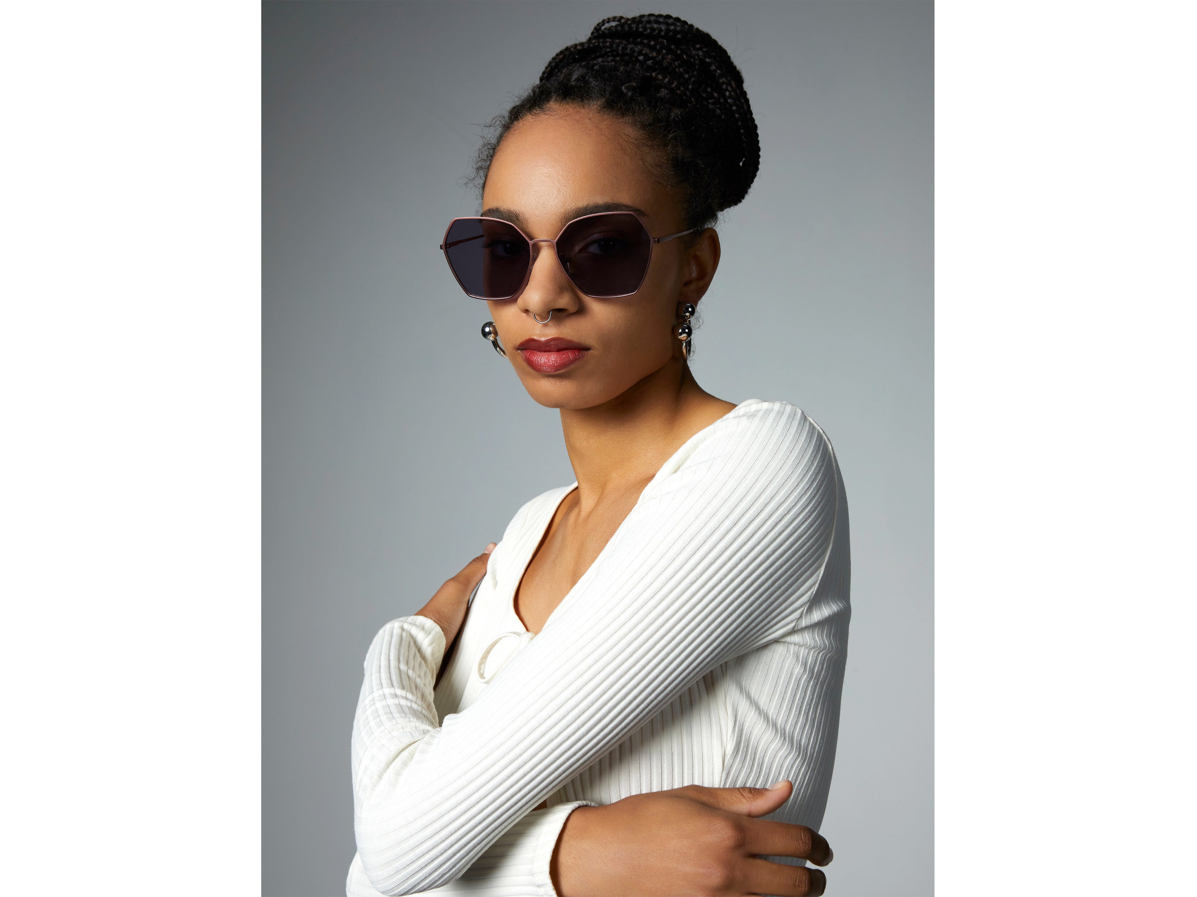 komono-belle-rose-satin-hunter-sonnenbrille image 3