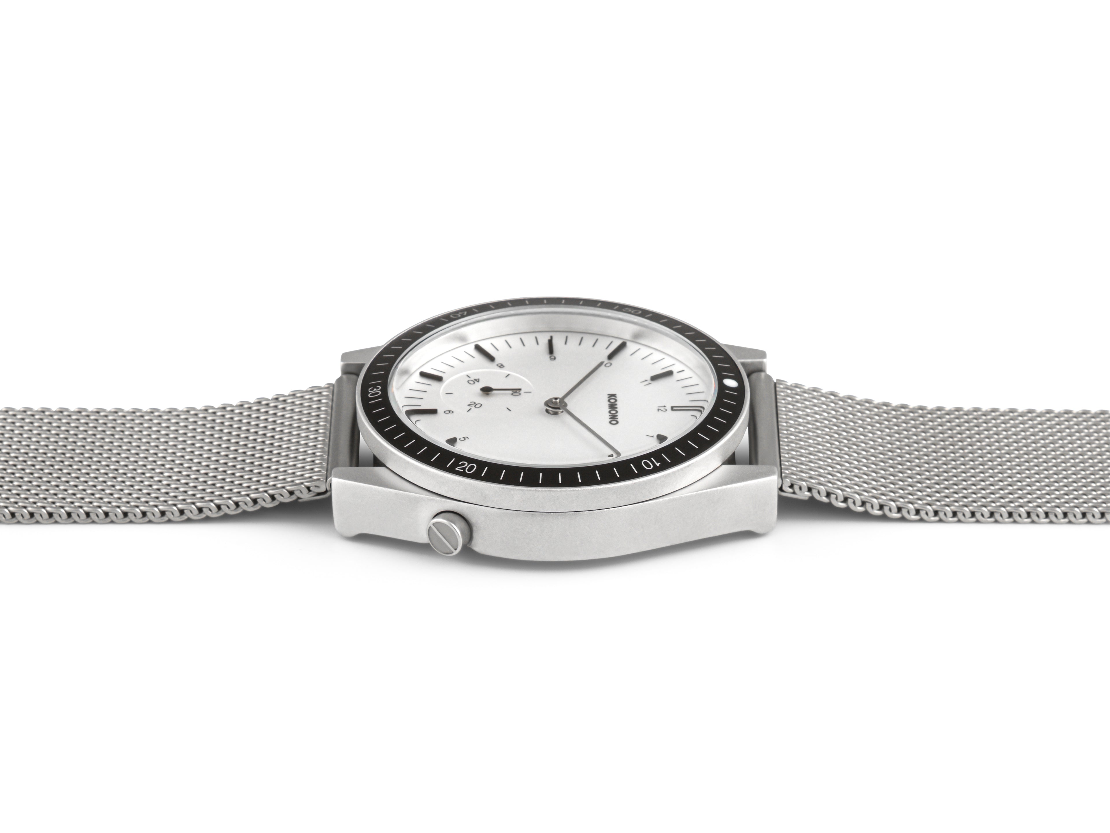 komono-ray-legacy-mesh-silver-armbanduhr-diver-mit-stoppuhr image 2