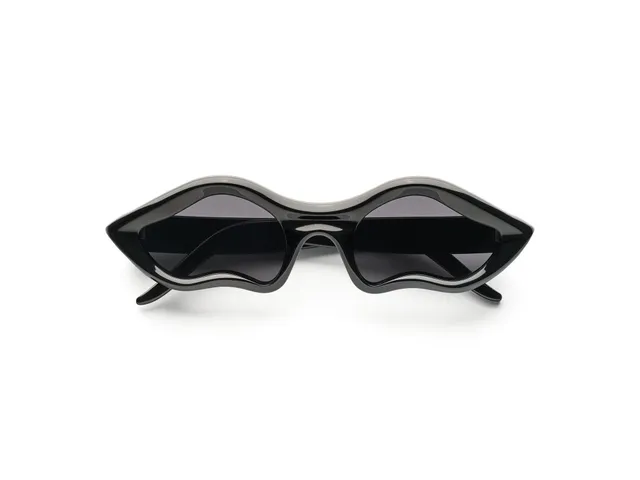 komono-x-byeongho-lee-black-smoke-sonnenbrille image 1