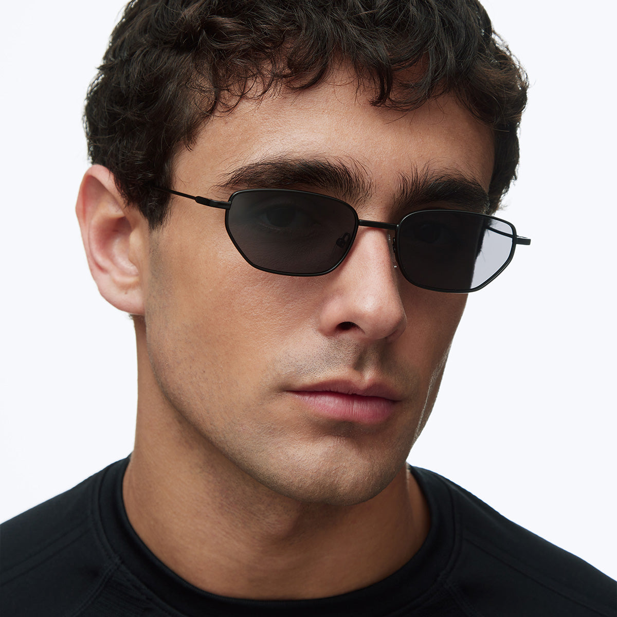 meller-fina-matte-black-carbon-sonnenbrille-slim-metal-rechteck image 5