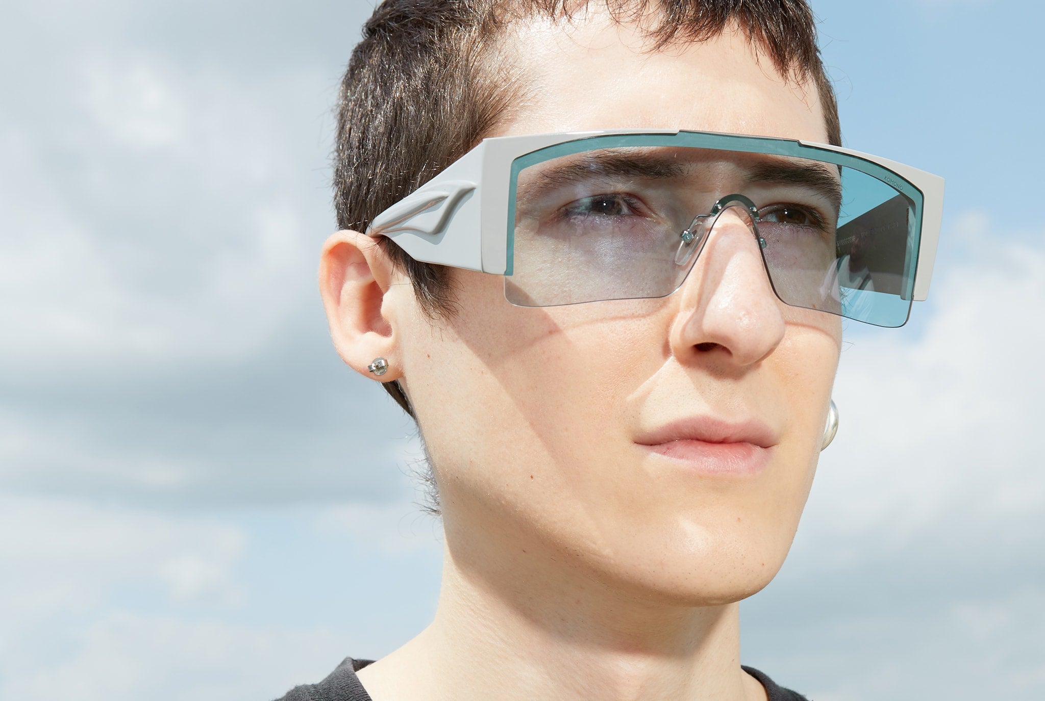 komono-annemarie-solid-grey-sonnenbrille image 5