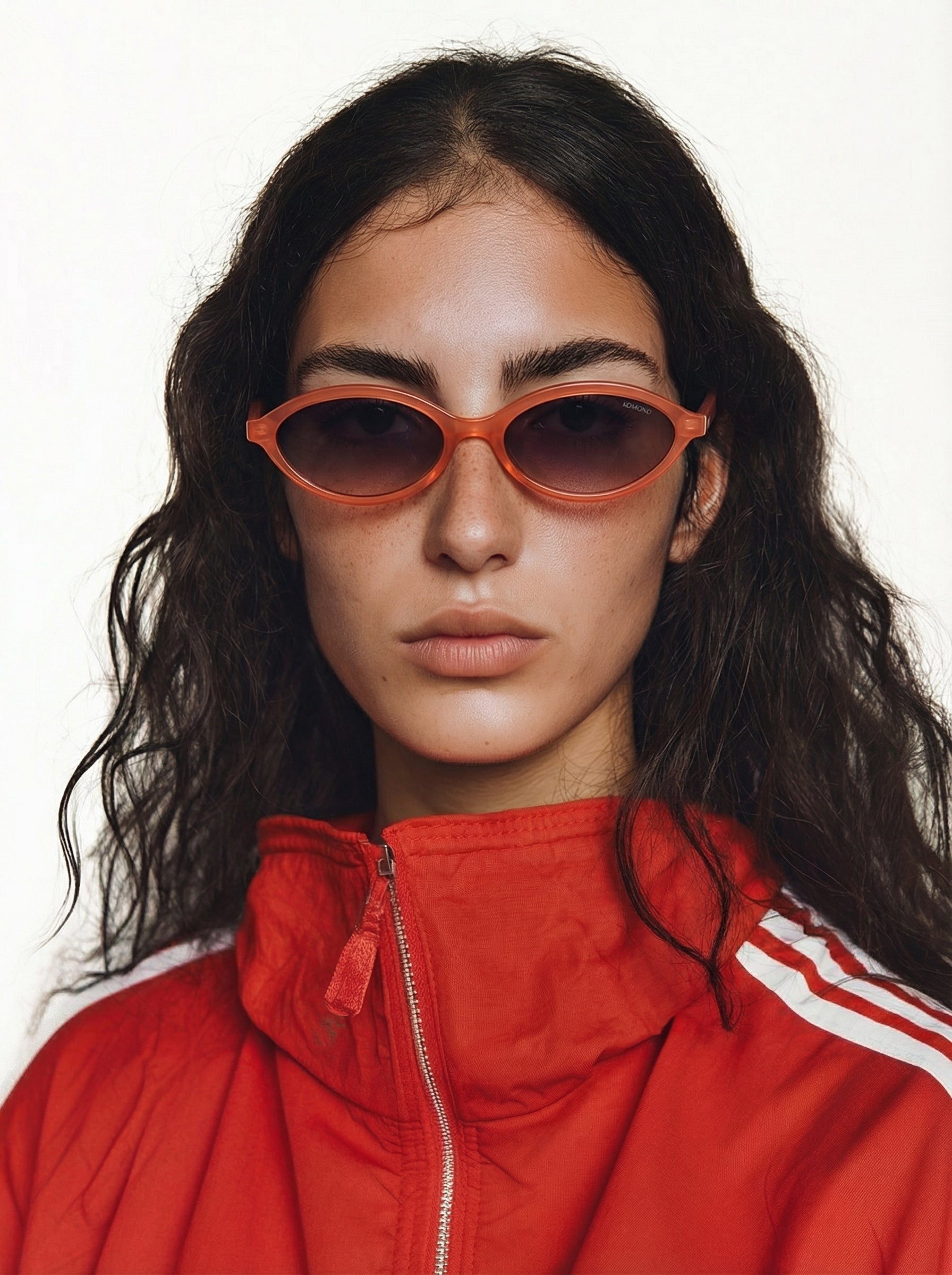 komono-doris-pink-jungle-ovale-sonnenbrille image 5