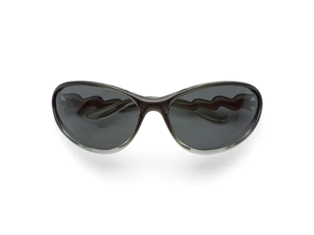 komono-glitch-grayscale-rave-inspirierte-sonnenbrille-aus-bio-nylon image 1