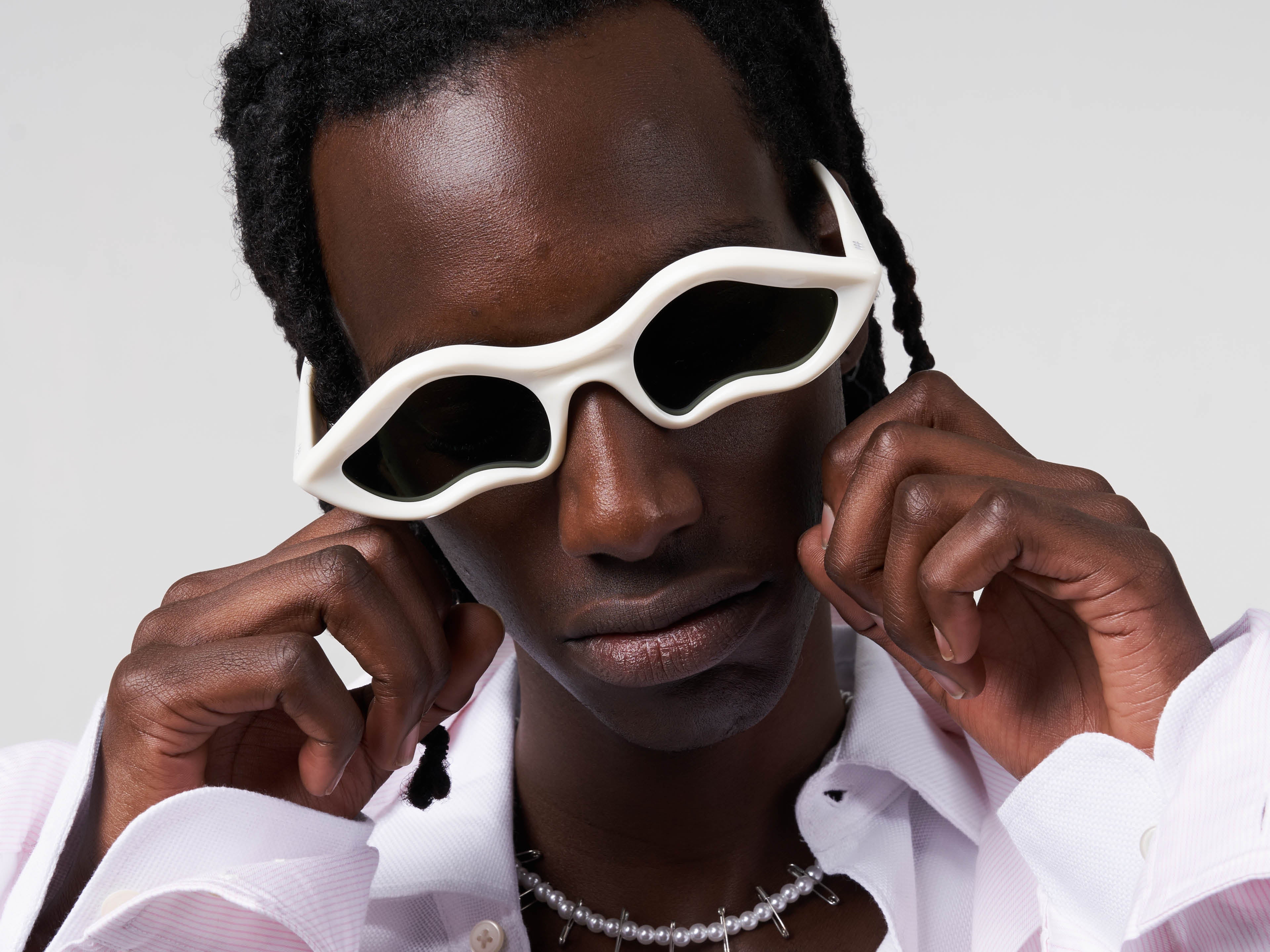 komono-x-byeongho-lee-kai-ivory-sonnenbrille image 4