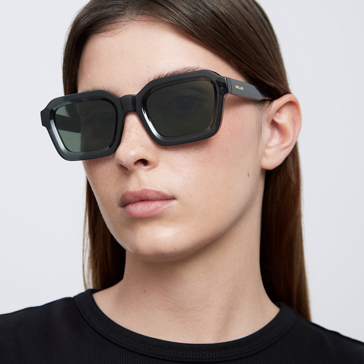 meller-nayah-fossil-olive-bio-acetat-sonnenbrille-mit-elegant-geschwungenen-lini image 4