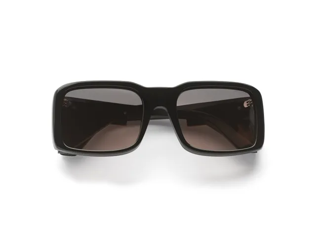 komono-x-maximilian-raynor-kai-core-black-designer-kollaborationsbrille image 1