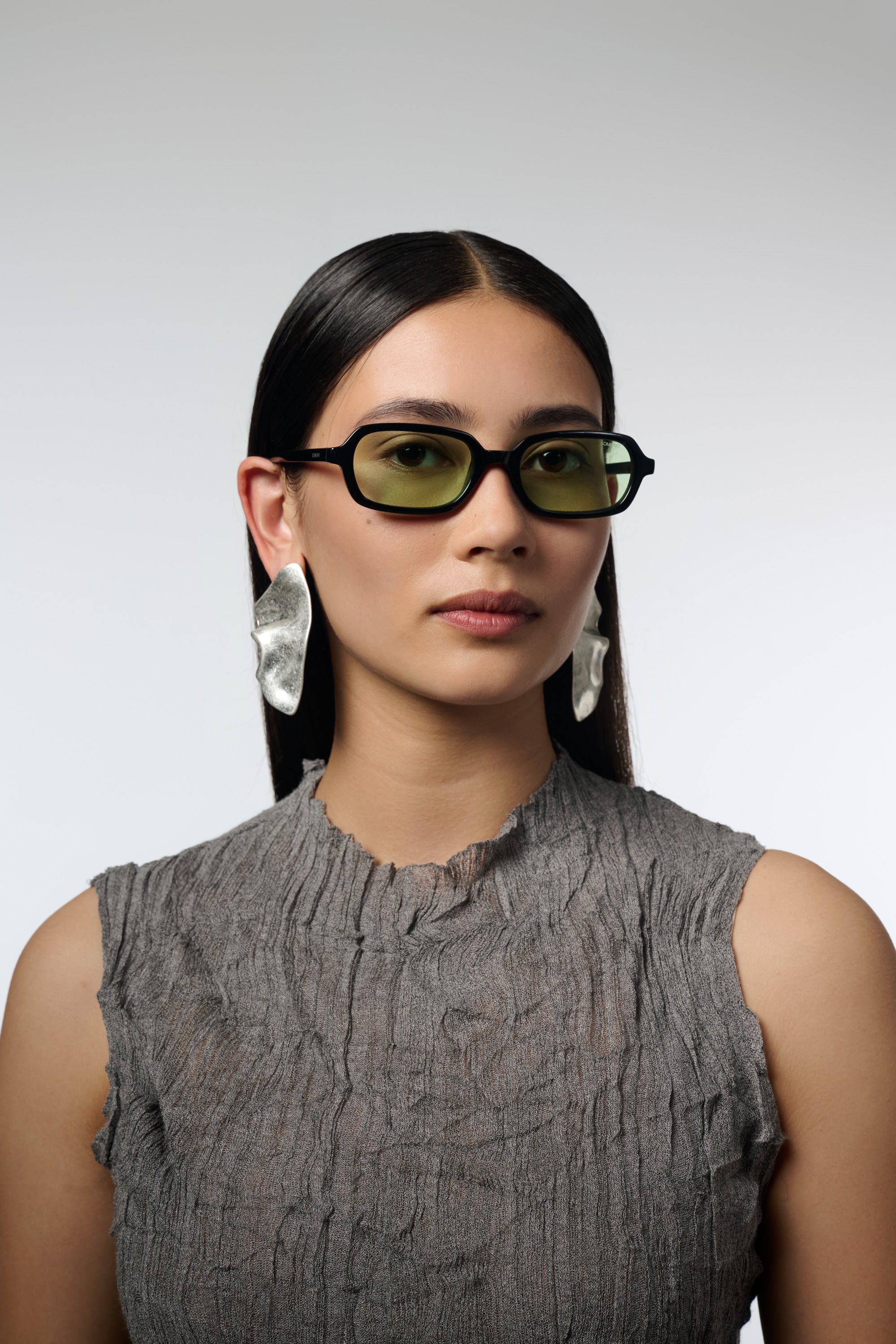 komono-hayden-black-celadon-sonnenbrille-schwarzes-original-design image 5
