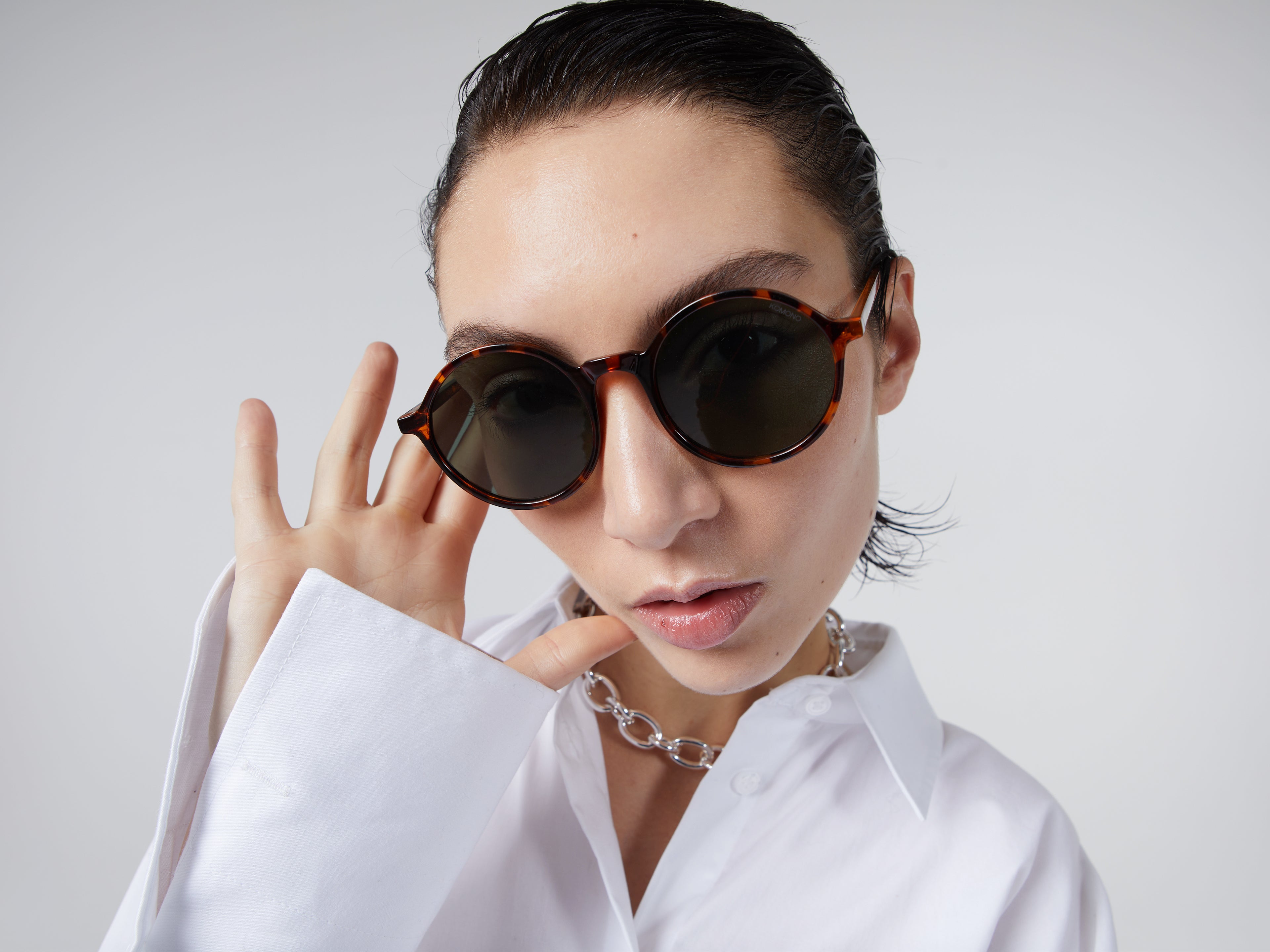 komono-madison-tortoise-sonnenbrille-runde-gl-ser-acetat-rahmen-in-schildpatt-op image 3