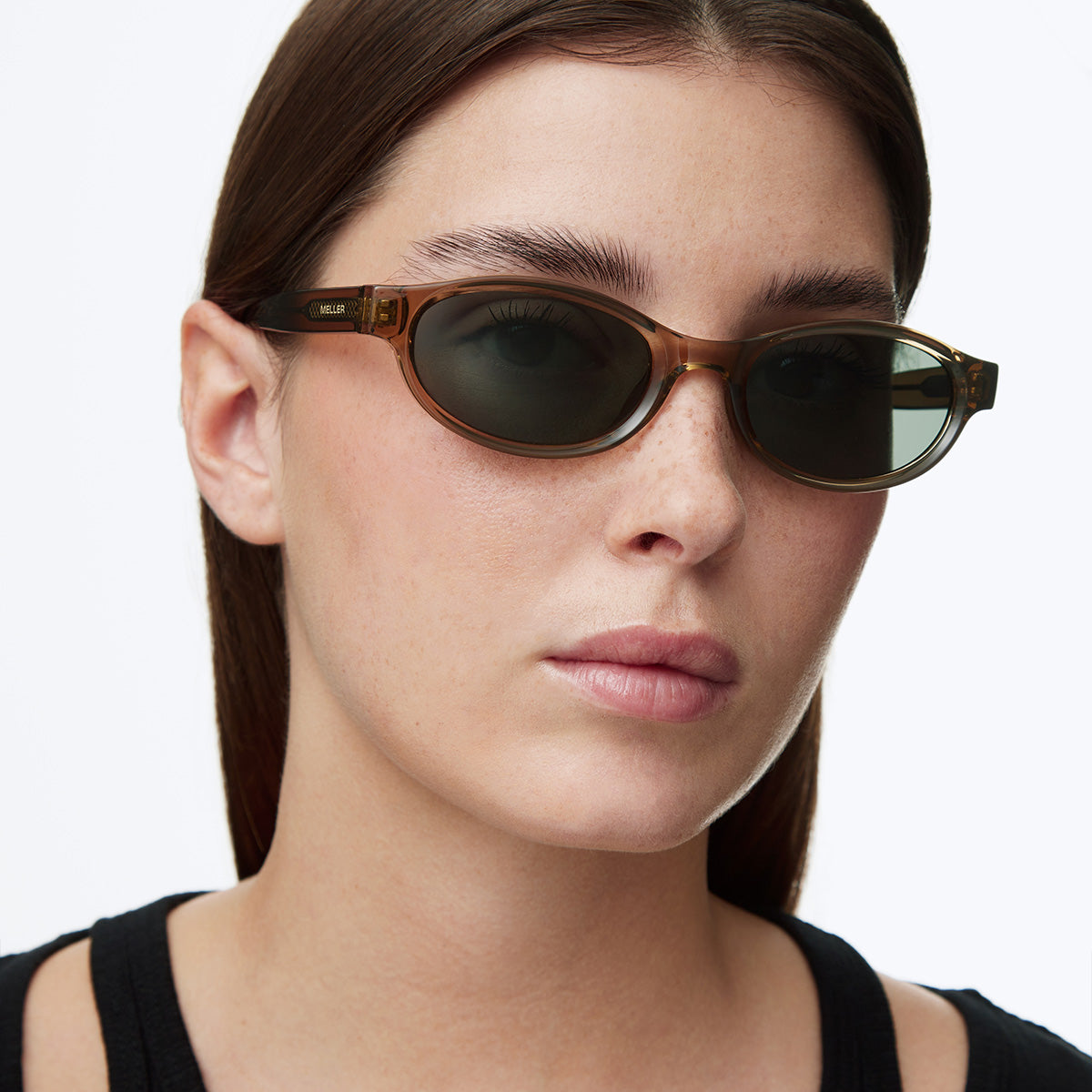 meller-ina-sonnenbrille-greige-olive image 4