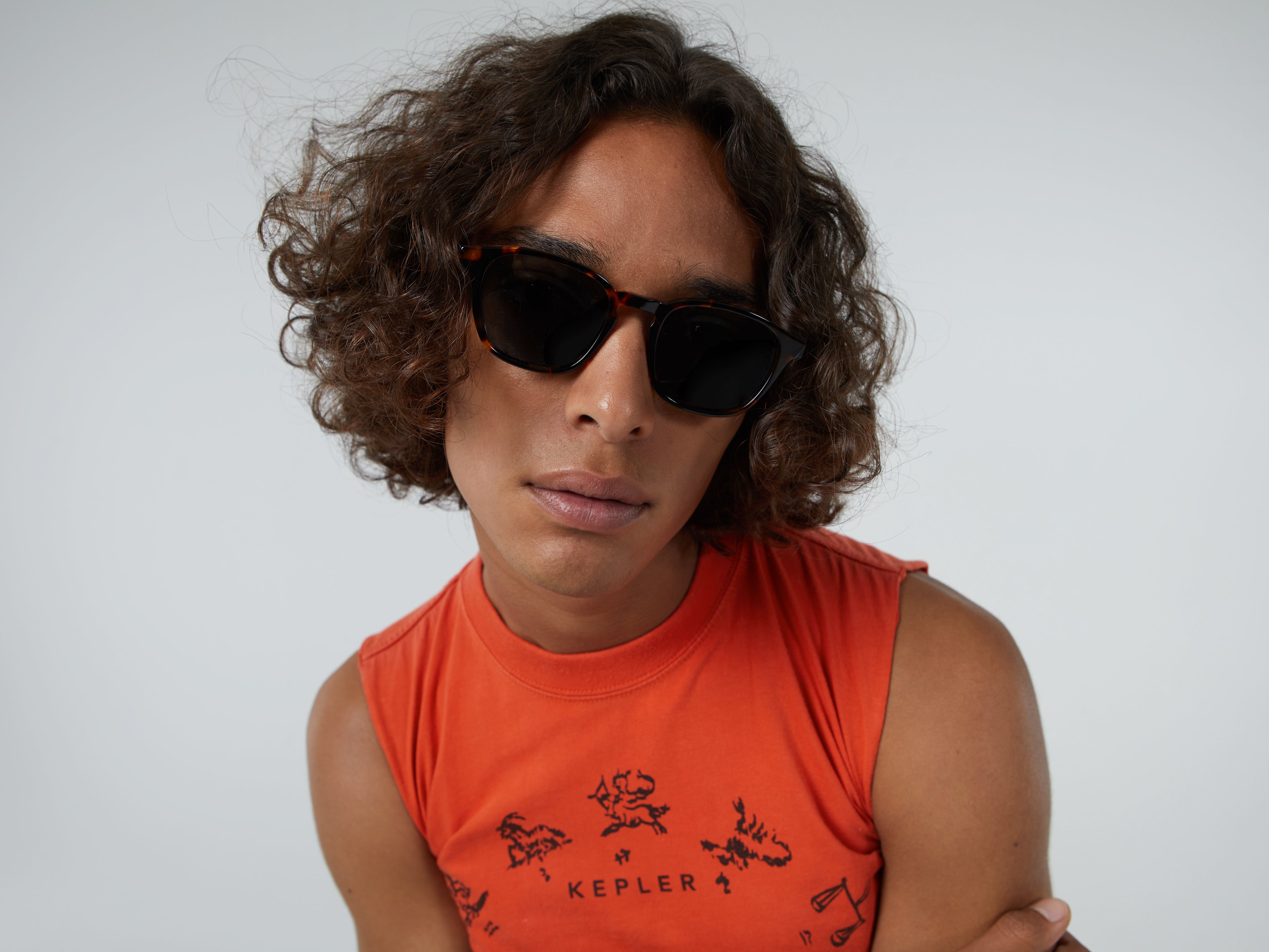 komono-marlon-tortoise-glass-wing-sonnenbrille image 3